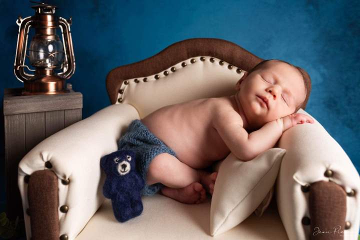 Jean Pierre Giraud Photographe nouveau né à Riom