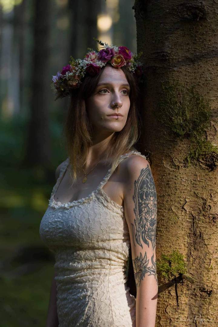 Portrait féminin en forêt Jean Pierre Giraud Photographies