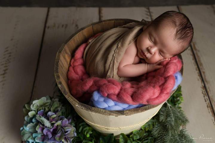 Séance Photo Nouveau né Jean Pierre Giraud (1)